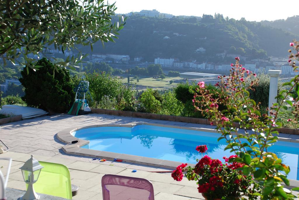 La Colombe Apartment Vienne  Luaran gambar