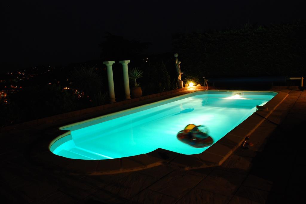 La Colombe Apartment Vienne  Luaran gambar